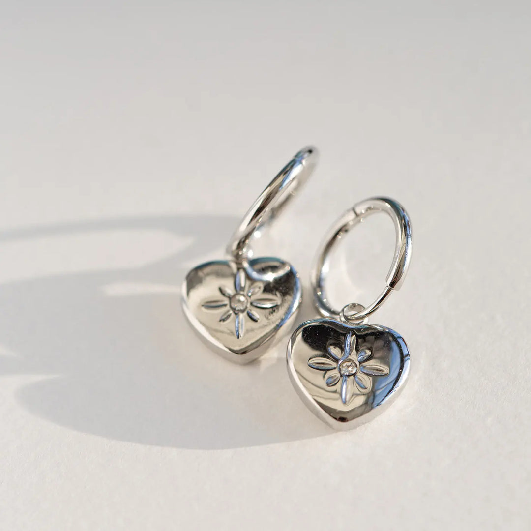 Lola - Crystal Heart Hoop Earrings Stainless Steel Timi of Sweden