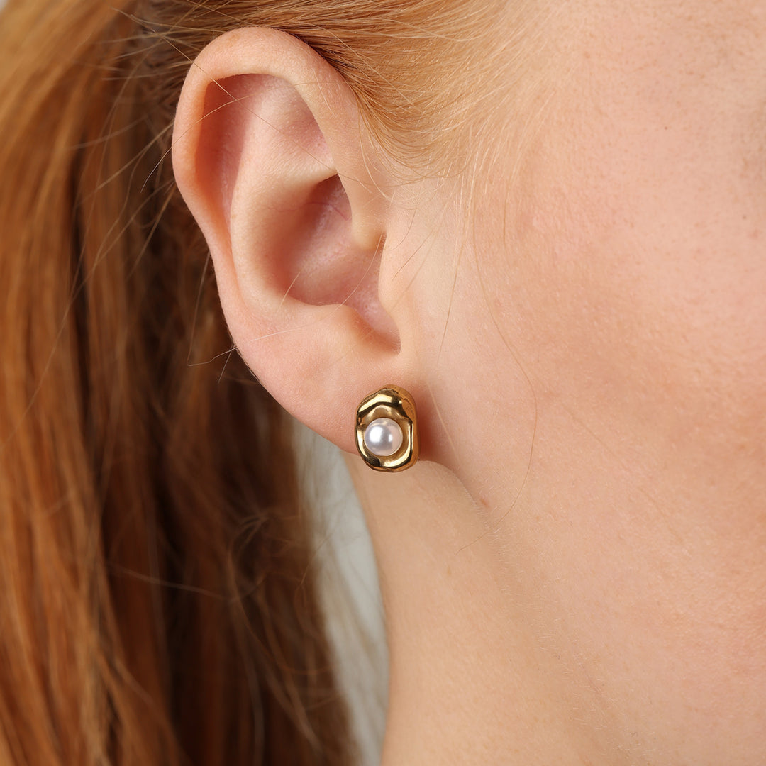 Ilse - Pearl Stud Earrings Stainless Steel