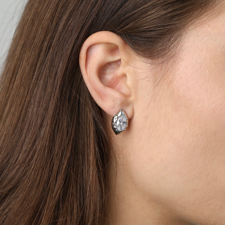 Azia – kristallstuds i rostfritt stål, silver | Timi of Sweden